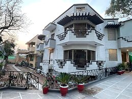 Trail Residency Guest House