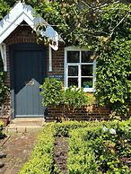 Pine Cottage Retreat in Suffolk