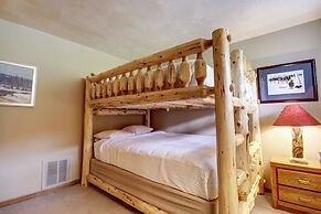 Sb102 Snowbridge 2br 2ba 3 Bedroom Condo by RedAwning