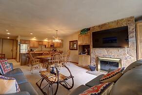 Sb102 Snowbridge 2br 2ba 3 Bedroom Condo by RedAwning