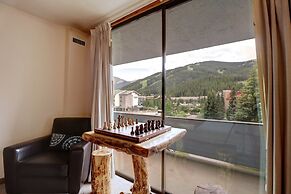 Sb102 Snowbridge 2br 2ba 3 Bedroom Condo by RedAwning