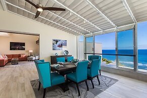 Puu Poa 407 2 Bedroom Condo by RedAwning