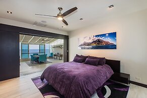 Puu Poa 407 2 Bedroom Condo by RedAwning