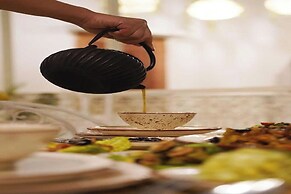 Riad Oum H&N Exclusive