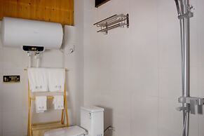 Full moon Inn Lijiang