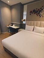 Ess Hotel