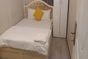 Crowne Bui Vien Hotel