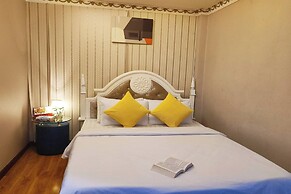 Crowne Bui Vien Hotel