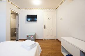 Crowne Bui Vien Hotel