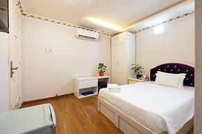 Crowne Bui Vien Hotel