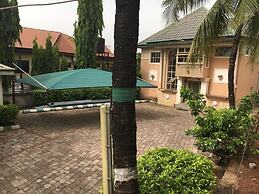 Lavida Suites