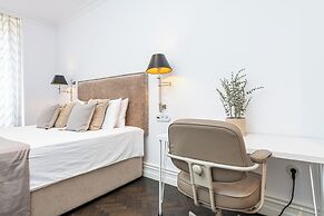 Solaga Souviron Suits