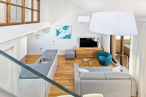 Solaga Souviron Suits