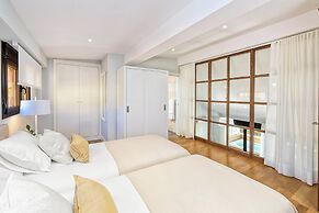 Solaga Souviron Suits