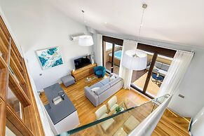 Solaga Souviron Suits