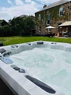 Burnock Lodge - Donnini Apartments