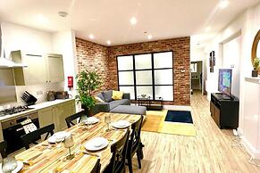 Brand New- Beach Breeze - Family Friendly-internet