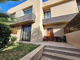 Stylish Luxe House with Garden Marsa