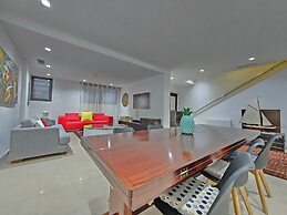 Stylish Luxe House with Garden Marsa