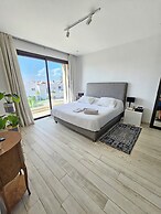 Stylish Luxe House with Garden Marsa