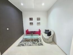 Stylish Luxe House with Garden Marsa