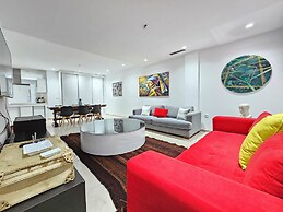 Stylish Luxe House with Garden Marsa