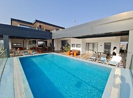 suncity Apartments
