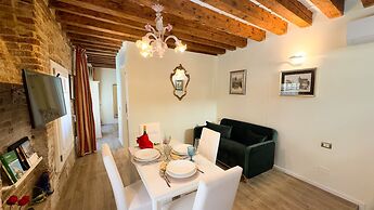 Graceful Venice Barnaba Suite