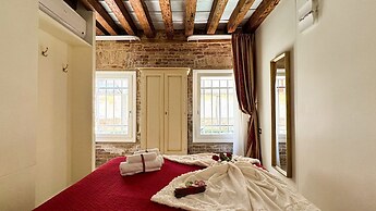 Graceful Venice Barnaba Suite