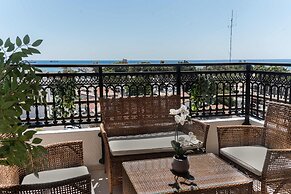 Phaedrus Living Seaview Phinikoudes Flat