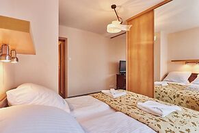 Żeromskiego 5 by Baltic Home