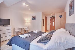 Żeromskiego 5 by Baltic Home