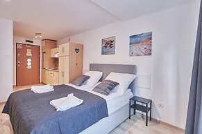 Żeromskiego 5 by Baltic Home