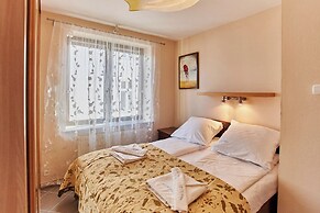 Żeromskiego 5 by Baltic Home