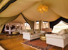 Serengeti Luxury Retreat