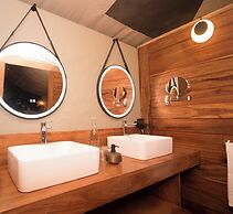 Serengeti Luxury Retreat