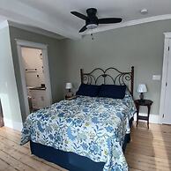 Cranberry Moon Inn B&B