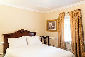 Lake Lure Inn & Spa