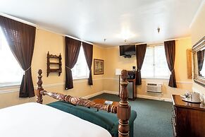 Lake Lure Inn and Spa