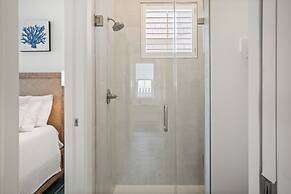 Serenity Shore 305 SOU