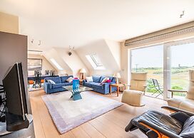 Apartment in De Panne Near the Beach