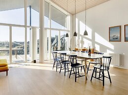 5 Star Holiday Home in Lokken