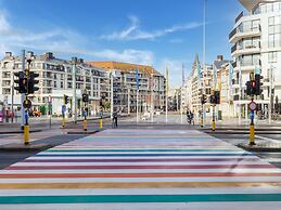 Appealing Apartment With Sea-view