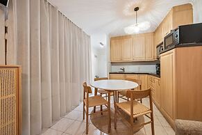 Appealing Apartment With Sea-view