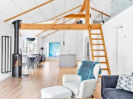 5 Star Holiday Home in Vaeggerlose