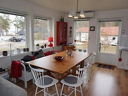 5 Person Holiday Home in 38472