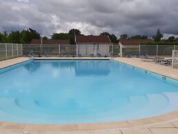 Nice Holiday Home With Shared Pool