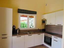 Nice Holiday Home With Shared Pool