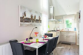Modern Holiday Home in Kattendijke With a Garden