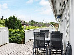 4 Star Holiday Home in Frillesas